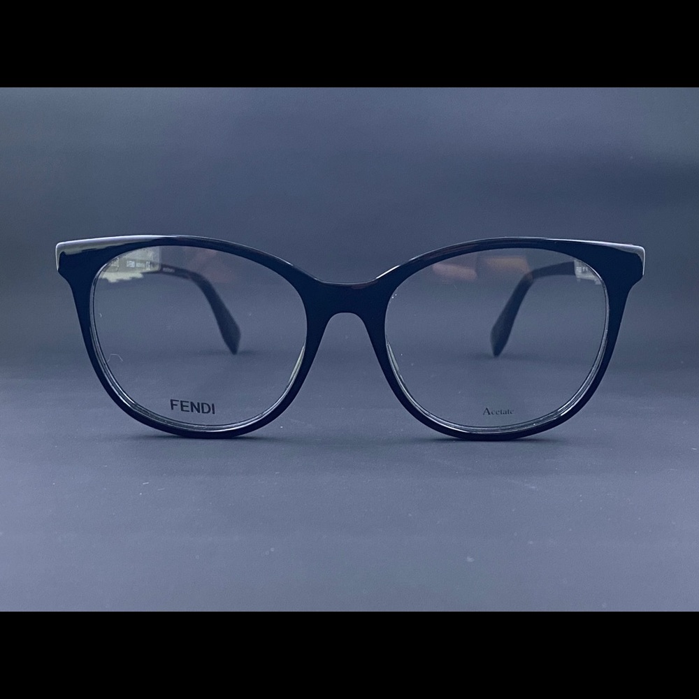 FENDI eyeglasses 😍